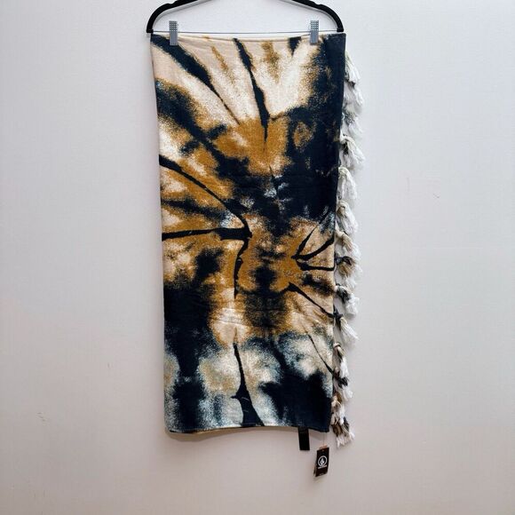 NEW Outer Banks X Volcom Pogue Party Blanket Tie Dye Tassel Y2K Beach Netflix - Picture 7 of 7